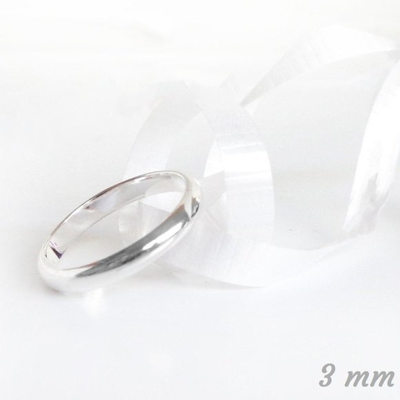 Real Sterling Silver Minimalist Solid Band Ring Stamped 925 - Picture 1 of 3
